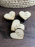 Corazones cortados y grabados con laser