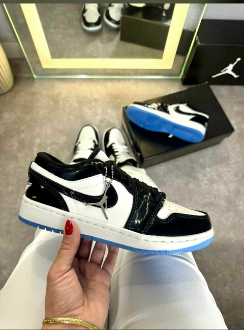 Tênis Preto Verniz + 2 Cadarço