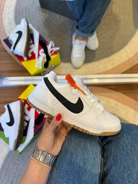 Tênis Branco com Preto + 2 Cadarço