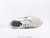 Tênis Nike Vomero 18 - Branco e Dourado na internet