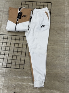 CONJUNTO NIKE MARROM COM BRANCO MOLETOM na internet