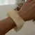 Braceletes Maxi - Acrílico Detalhes em Dourado - loja online