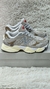 ZAPATILLAS NEW BALANCE 9060 GRIS BEIGE PREMIUM - [ZU00193] - HeyBro Mayorista