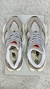 ZAPATILLAS NEW BALANCE 9060 GRIS BEIGE PREMIUM - [ZU00193] en internet