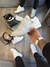Nike Jordan Low na internet