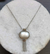 Collar Acero Piedra Tipo Nácar Cardinal Listo Para Regalo - comprar online
