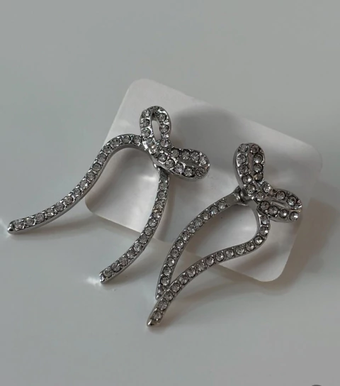 aritos acero con strass