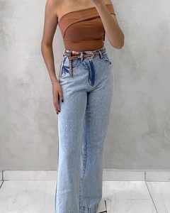 Cropped Vic na internet