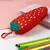 Estojo Morango em Silicone - Use Giz Papelaria