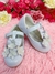 Sapatinho Branco Verniz C/ Aplique de Flores e Lacinho Luxo - Nixer - Vestidos de Festa, Moda Infantil, Daminhas, Noivas e Pajem