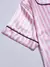 Conjunto de Pijamas Feminino Listrado – Estilo, Conforto e Charme em Cada Detalhe