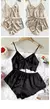 Conjunto de Pijamas Luxo Feminino – Conforto e Elegância para Seus Momentos de Descanso - Skynz