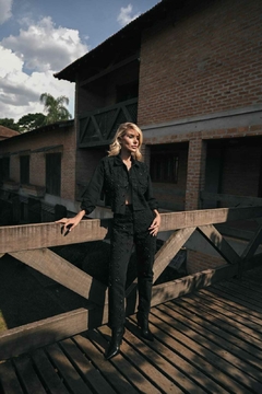 CALÇA MOM CAROLINE na internet
