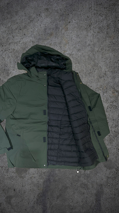 Campera 2 en 1 Verde en internet