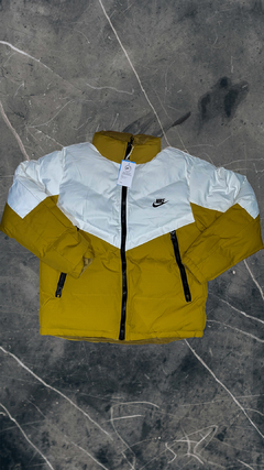 Campera Nike Mostaza Reversible - comprar online