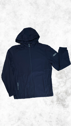 Campera Deportiva Impermeable Varios Colores en internet