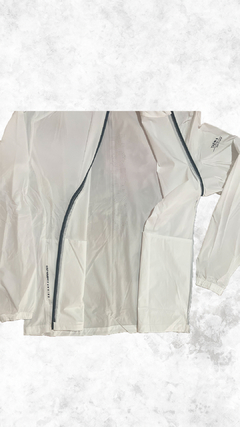 Campera Deportiva Impermeable Varios Colores - comprar online