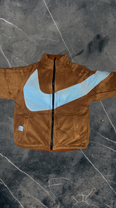 Imagen de Campera Nike Marron Reversible