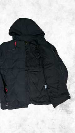 Campera con peluche interior Negro en internet