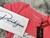 Playera Guess con estampado en internet