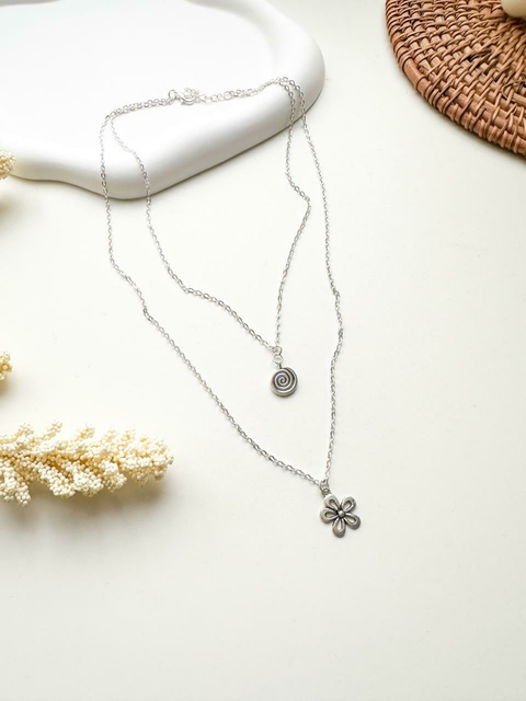 Collar Alena