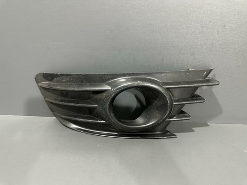 C4 Moldura Milha Ld 08/12 Pallas Hatch C/Furo