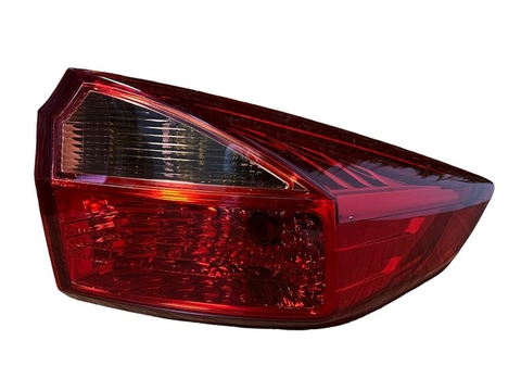 City Lanterna Ld 15/18 Sedan