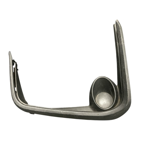 Corolla Moldura Milha Ld 20/22 Altis Hybrid