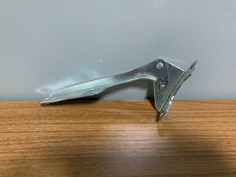 L200 Triton Dobradica Ld 08/17