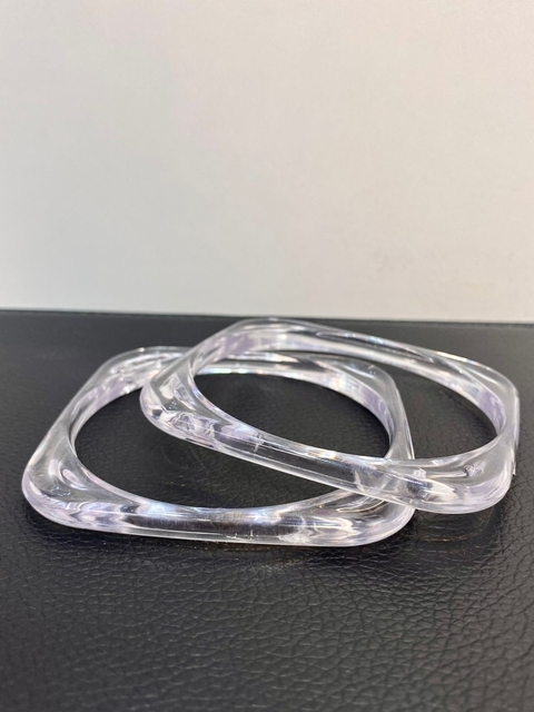 Bracelete acrílico transparente