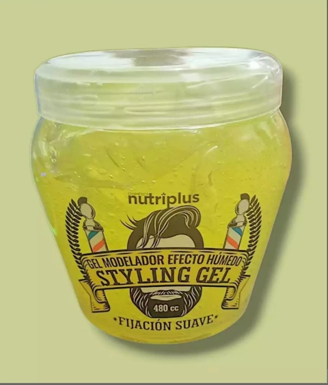 Gel modelador efecto humedo FIJACION SUAVE 480cc