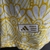 Camisa Real Madrid Edição Especial 2024/25 Jogador Adidas Masculino - Branca, Dourada e Preta na internet