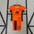 Imagem do Conjunto Infantil Inter de Milão Home 23/24 - Laranja e Preto