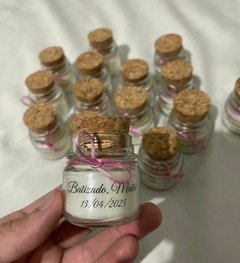 Lembrancinha de Celebração para maternidade - Vela Perfumada no Vidro com Tampa de Rolha e Cordão - Lumier Velas