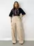 Calça feminina alfaiataria pantalona cargo