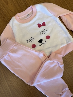 Conjunto de Moletom Infantil com Detalhes de Pelinhos