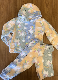 Pijama Infantil Flanelado – Estampa de Unicórnio
