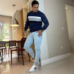 Calça Jeans Masculino Slim Délavé Azul Claro com Lycra Elastano na internet