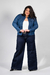 La modelo mide 1,60 y usa talla 46