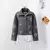 Casaco Glam Pérola – Elegância Solta com Gola Turn-Down - comprar online