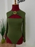 BODY VERDE OLIVA COM DETALHE DOURADO EM POLIAMIDA