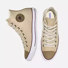 Converse Classic Chuck (Bota) ® 4,9 ⭐⭐⭐⭐⭐ (55) - tienda online