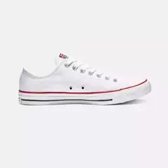 Converse Classic Chuck Blancas (Baja) ® 4,9 ⭐⭐⭐⭐⭐ (43) - tienda online
