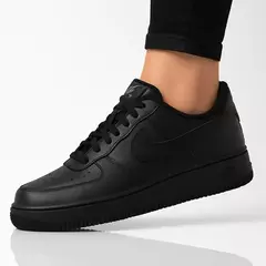 Nike AirForce Negras (cuero) ® 4,9 ⭐⭐⭐⭐⭐ (117) en internet