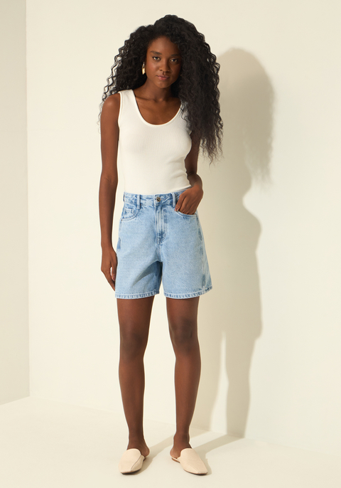 Bermuda Jeans Lez a Lez Cintura Alta Com Bolsos