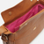 BOLSA TIRACOLO GRANDE AREZZO FIVELAS CARAMELO - comprar online