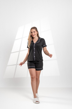 Imagem do Pijama Americano Curto Liso Preto