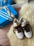 Adidas Samba Sintético Off | Café - comprar online