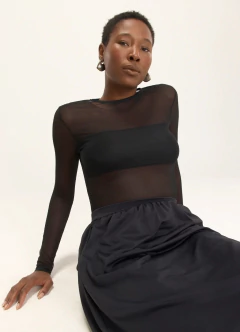 Blusa tule tarja preto