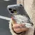 Capa transparente de flor de lótus para iPhone na internet